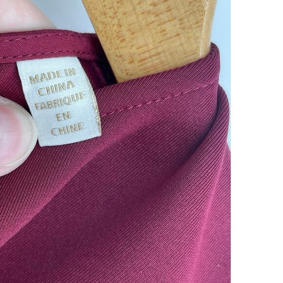 Ted Baker London Mendoll Bow Sleeve Cold Shoulder Maroon Top Classic Formal Glam - Picture 6 of 7